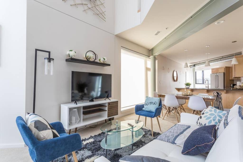 Upscale 3Br Penthouse By Cozysuites إنديانابوليس المظهر الخارجي الصورة