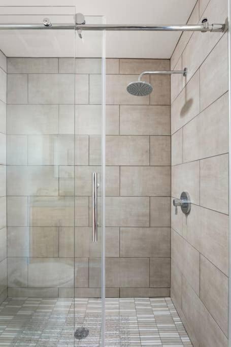 Upscale 3Br Penthouse By Cozysuites إنديانابوليس المظهر الخارجي الصورة