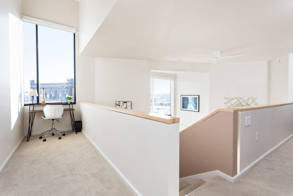 Upscale 3Br Penthouse By Cozysuites إنديانابوليس المظهر الخارجي الصورة