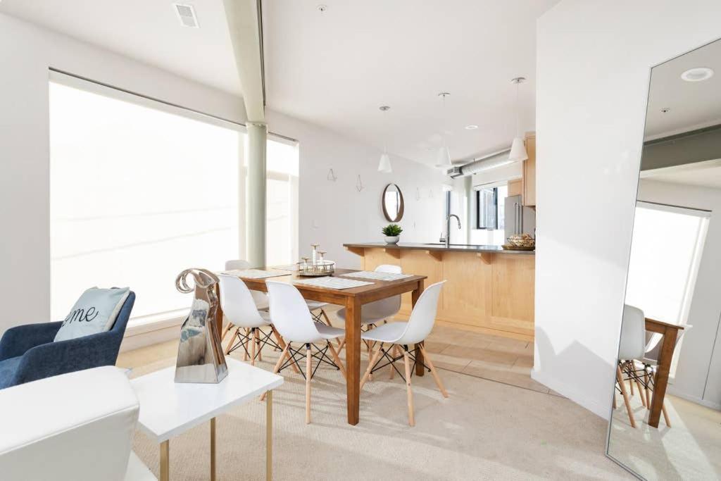 Upscale 3Br Penthouse By Cozysuites إنديانابوليس المظهر الخارجي الصورة