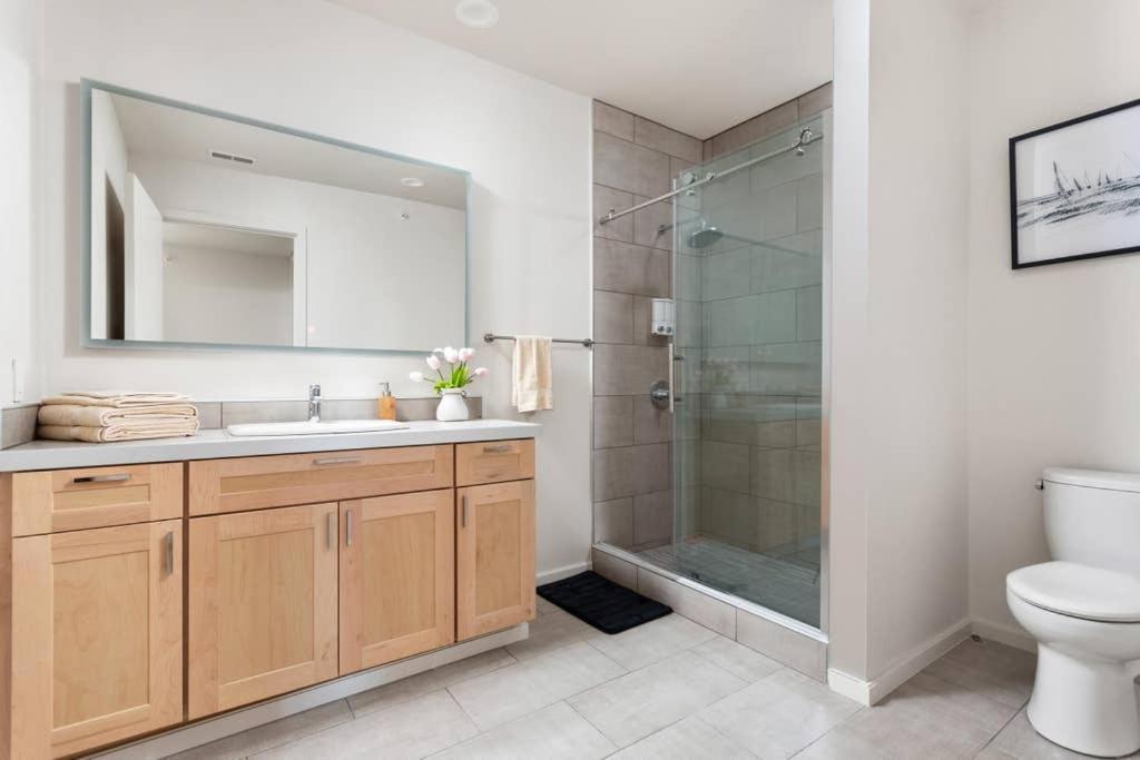Upscale 3Br Penthouse By Cozysuites إنديانابوليس المظهر الخارجي الصورة